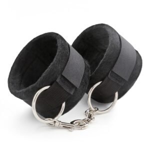 ALGEMAS DE VELCRO TOUGH LOVE COM CORRENTE DE 40CM EXTRA CRUSHIOUS PRETAS