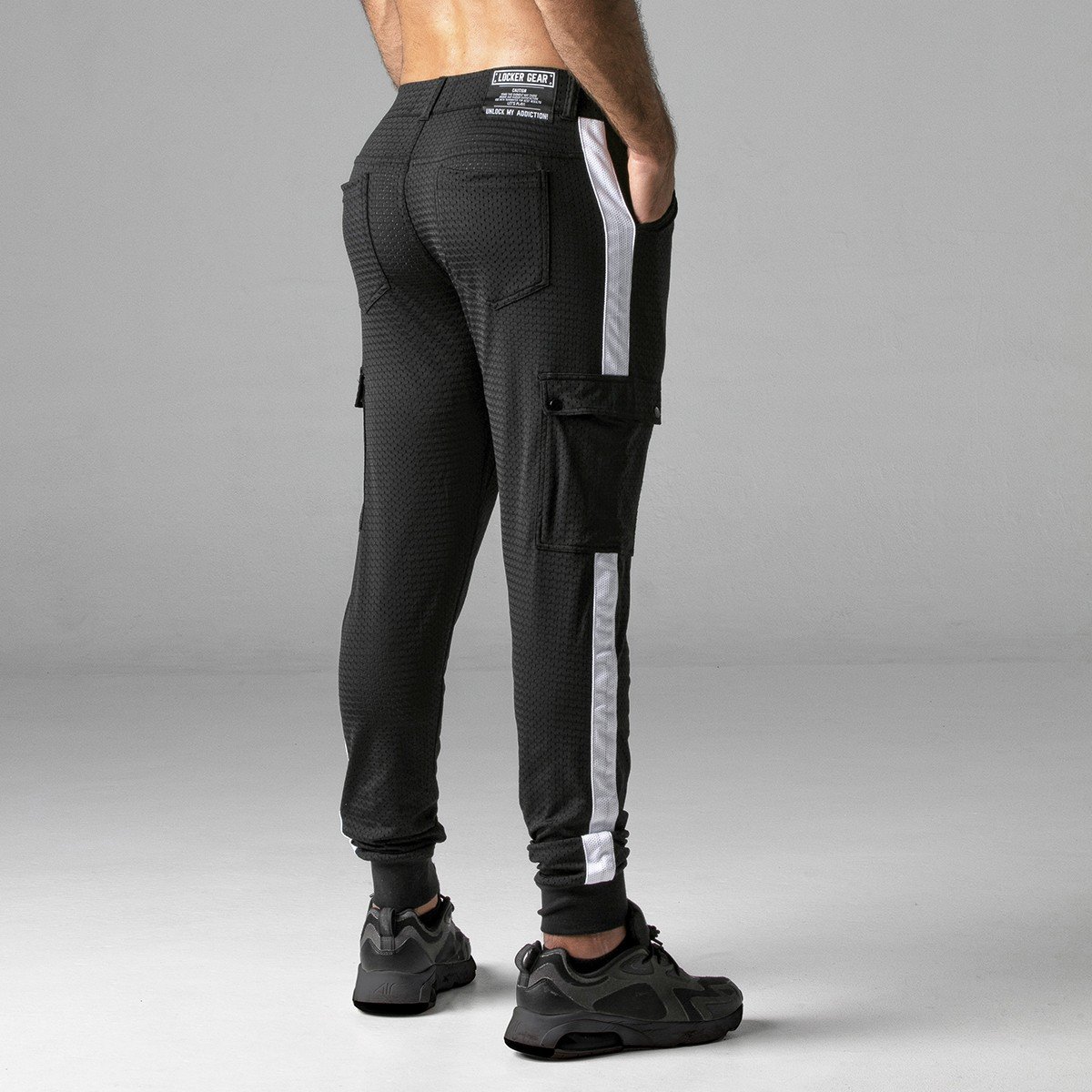 JOGGER LOOK AT SIDE LOCKER GEAR BRANCO 1 JOGGER LOOK AT SIDE LOCKER GEAR BRANCO